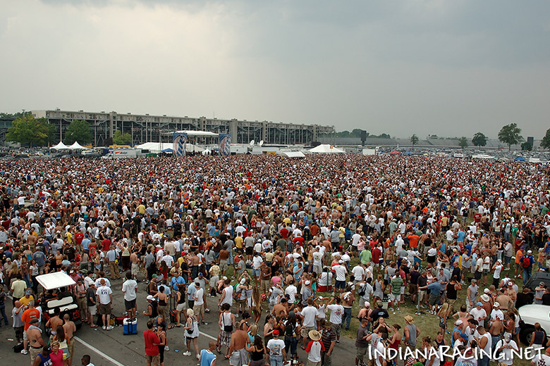 congregate définition What is